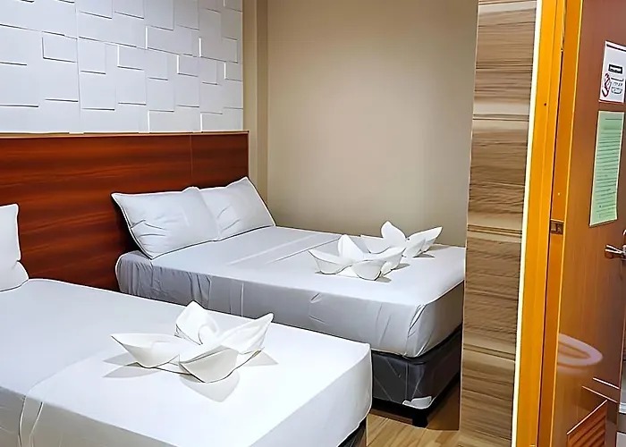 Hotel Maya Badian Powered By Cocotel Cebu Stadt
